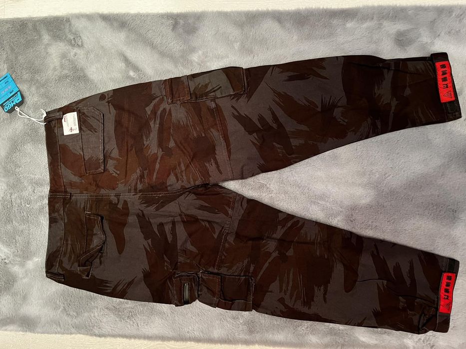 Карго дънки и карго къси панталони