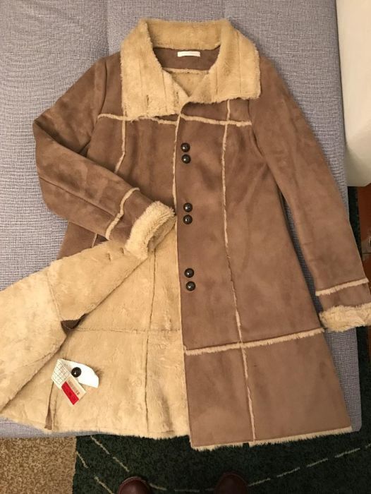 Продам легкую дубленку Promod