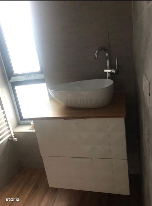 Vilă spațioasă Tunari | Curte mare | Complex închis