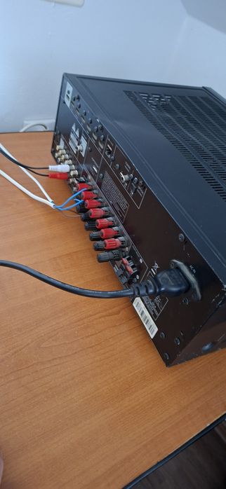 Vând amplificator pioneer VSX-527