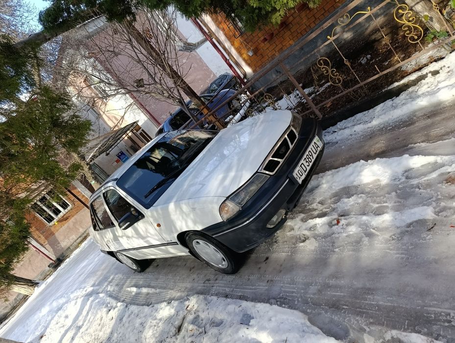 Нексия 1 сонс юришлари зур бензиндаям газдаям юради пулига яраша мошин