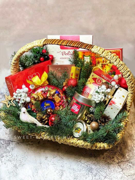 В наличии корпоративные подарки, подарки на день рождения.