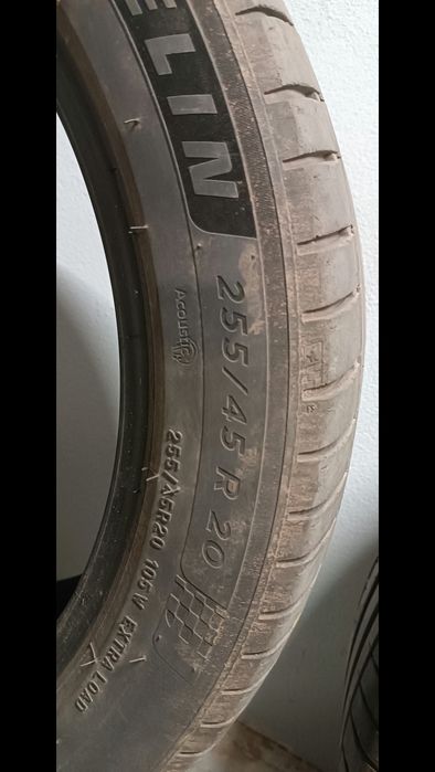4 бр Michelin Pilot Sport Acoustic GOE XL EV 255 45 20 105W