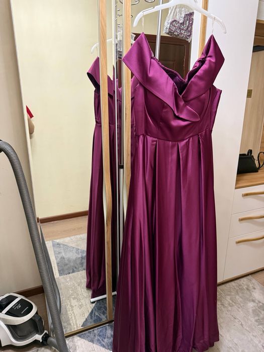 Продается вечерная платья