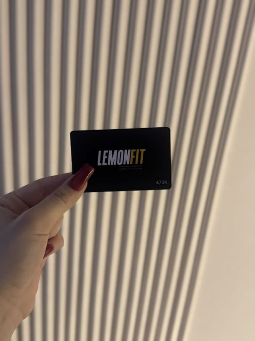 Абонимент в Lemonfit