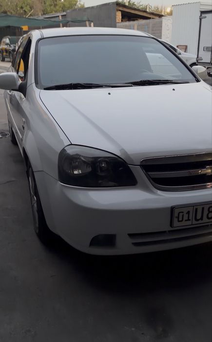 Lacetti sotiladi 2L opel mator