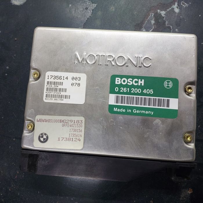 Радиатор печки е34 7000
Патрубки 10000
Радиатор печки е34