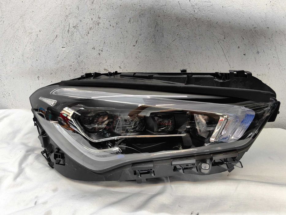 Оригинален фар Мерцедес 118  Mercedes CLA 118 MULTIBEAM