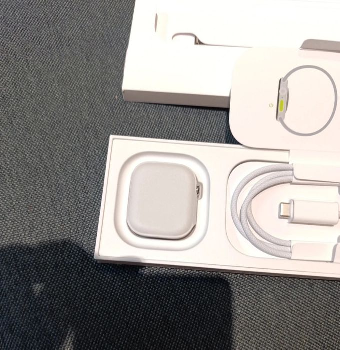 Apple Watch Series 11 Milaneese Loop 42 mm NOU