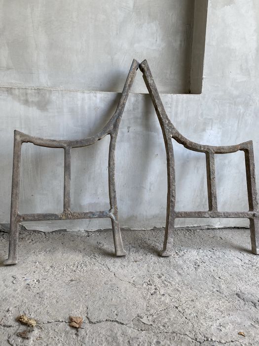 Chugun reshotka/skomeyka