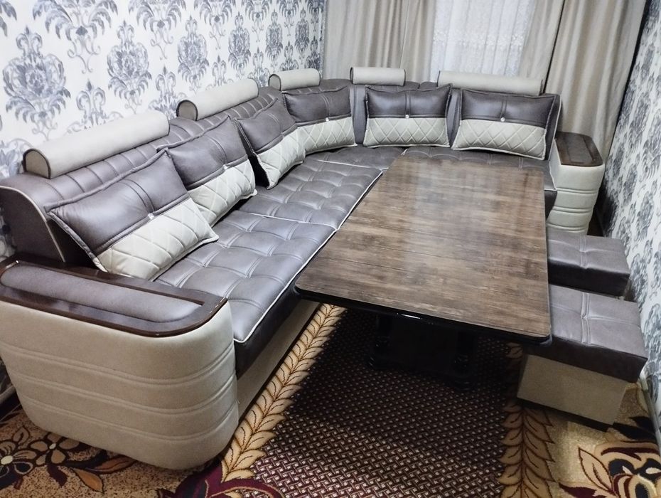 Гостинной угалок супер качиства