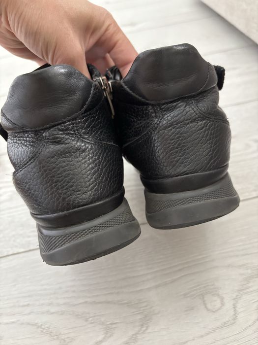 Продам детские ботинки Тифлани