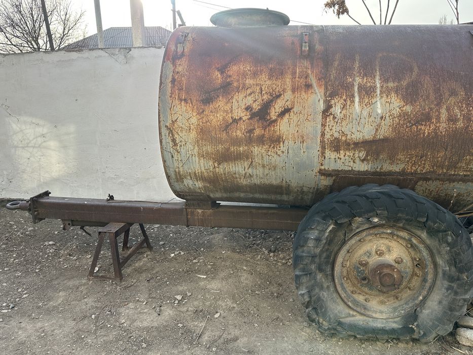 Цистерна 3м³ на колёсах