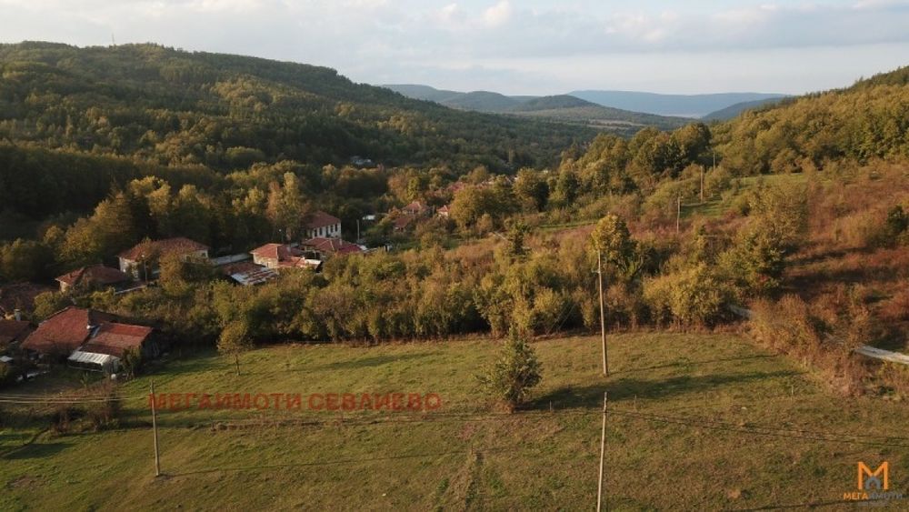 Продажба Парцел гр. Априлци - гр. Априлци 1520m²