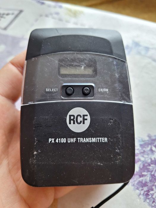 Професионални звукови трансмитери/микрофони RCF PX 4100 UHF
