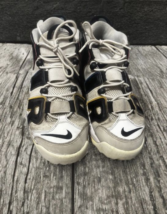 Nike air more uptempo 96