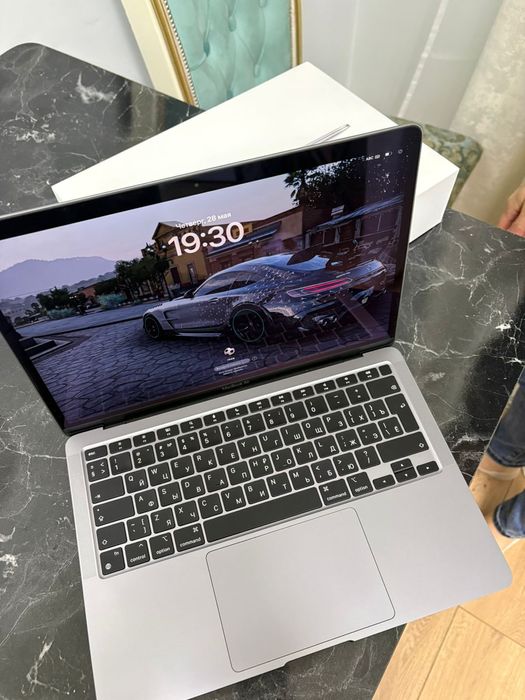 Apple Macbook Air M1 8+256GB