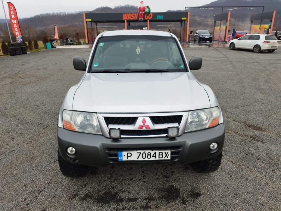 Mitsubishi pajero