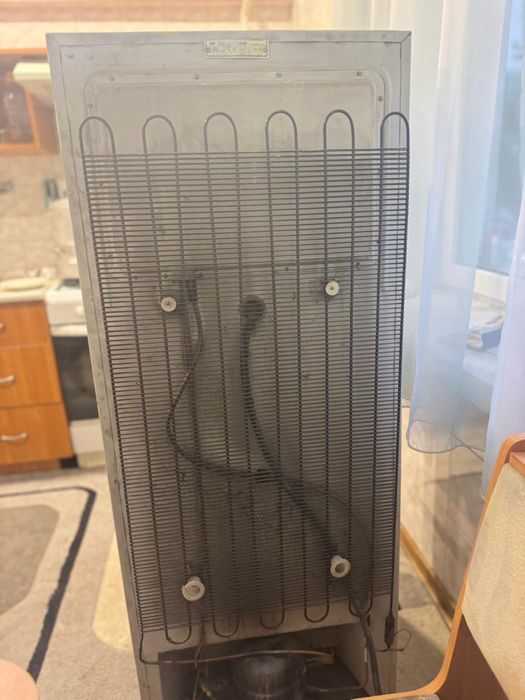 Отдам холодильник