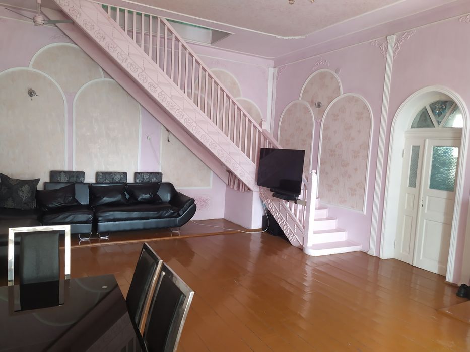 Уй сотилади 7 сотих