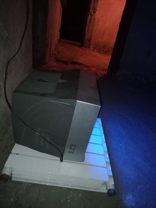 Продам телевизор Samsung