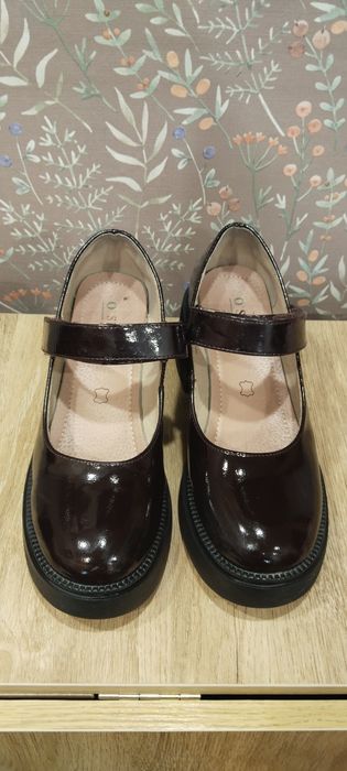 Туфли бордовые лаковые