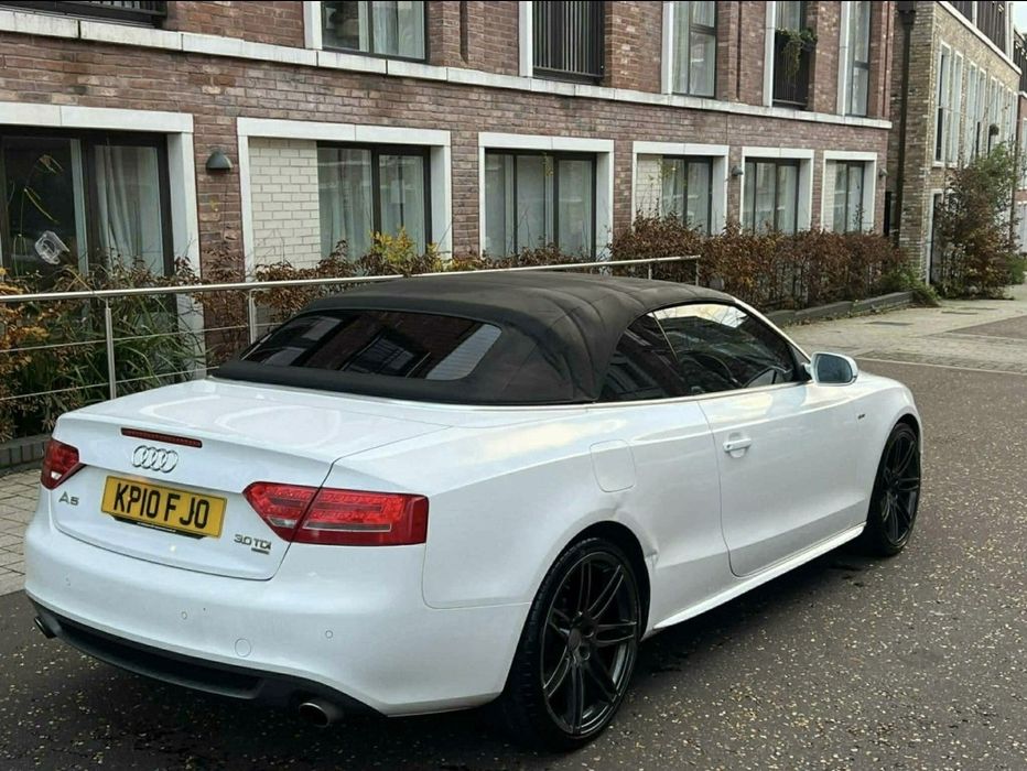 Dezmembrez Audi A5 cabrio decapotabil 3.0 tdi quattro 2010