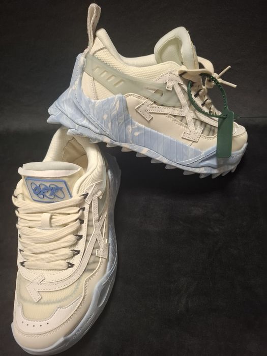 Off white Odsy 1000