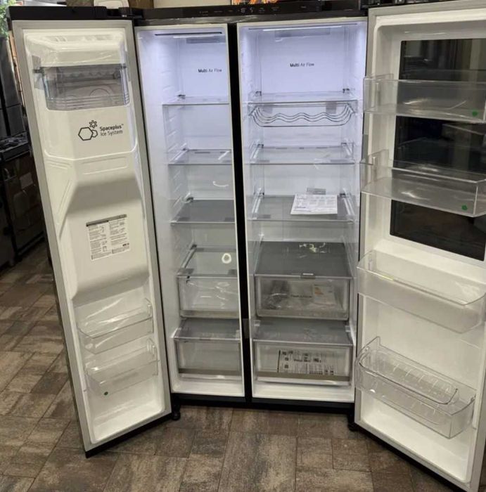 Продам холодильник samsung.