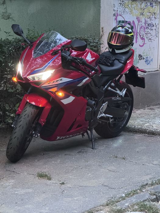 Honda cbr 650R 2024, 15K Km,  garantie  Honda.
