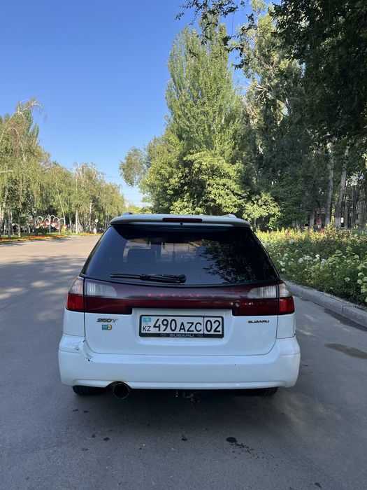 Subaru legacy b4