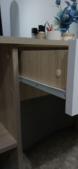 Туалетный столик