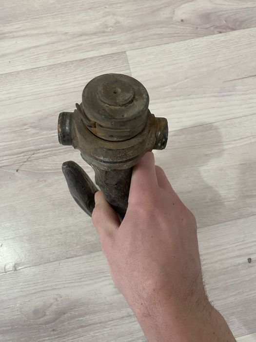 Продам крюк ……..