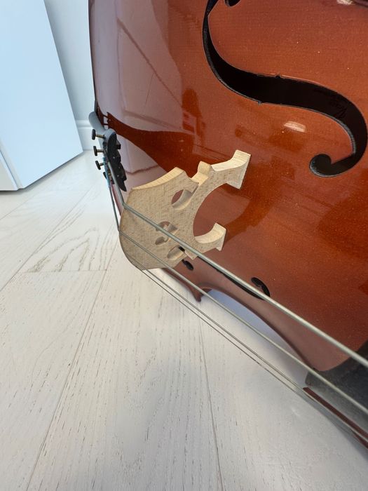 Продавам виолончело 2/4