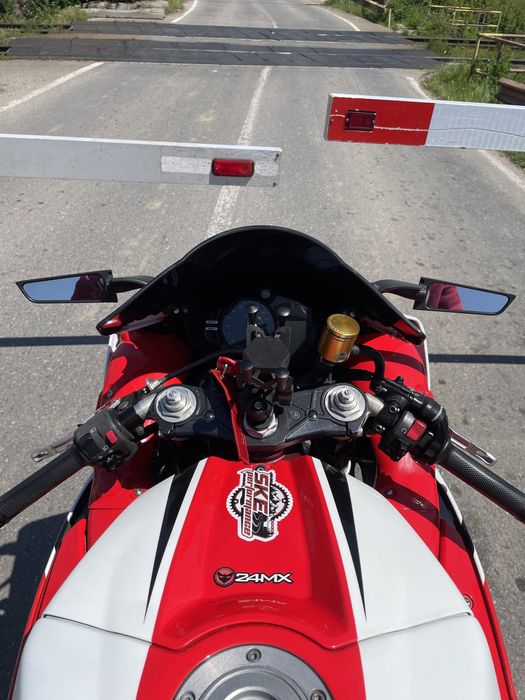 Yamaha YZF R1 RN22 2010,Proprietar,Stare perfectă