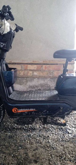 Skuter sotiladi holati yangi