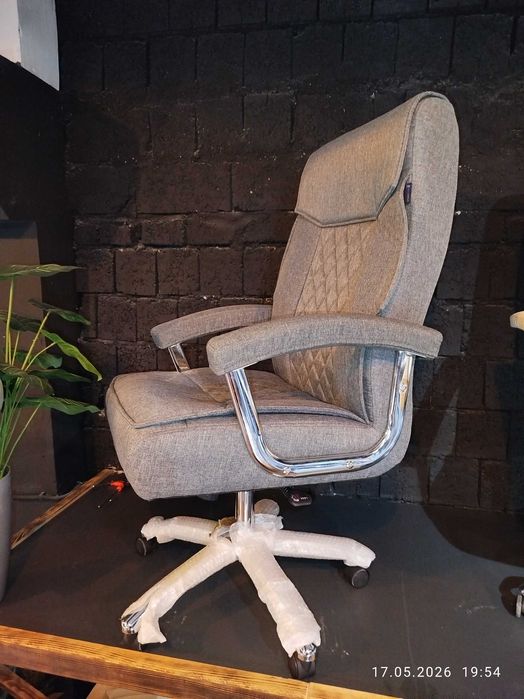 Офисное кресло Master Comfort до 120 кг