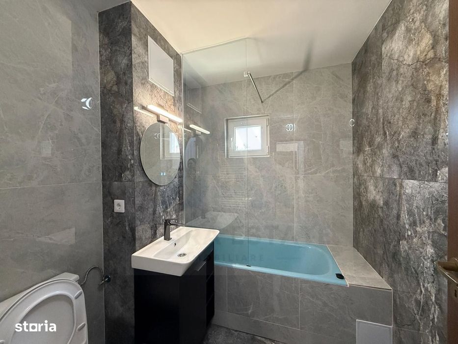 Apartament 4 camere 2 bai 2 balcoane decomandat Etaj 2/4  Valea Aurie