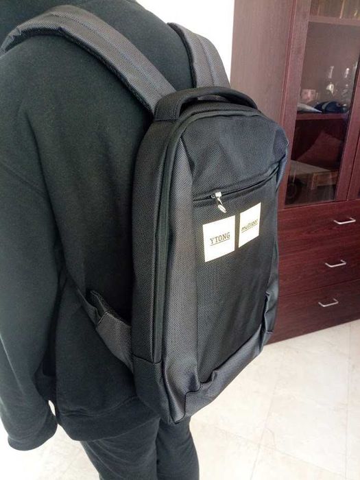 Здрава раница за лаптоп 17 "
