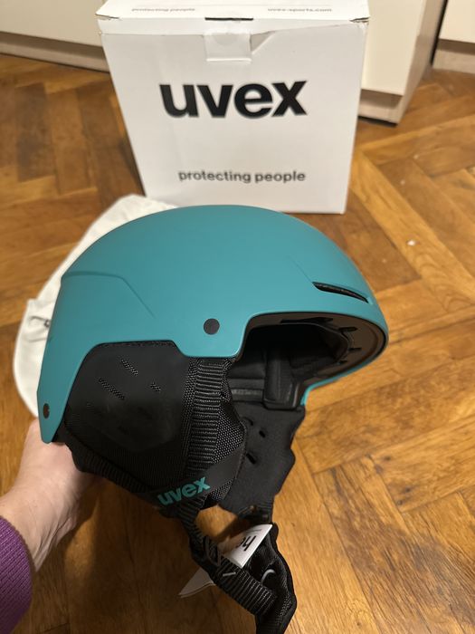 Каска зимни спортове UVEX