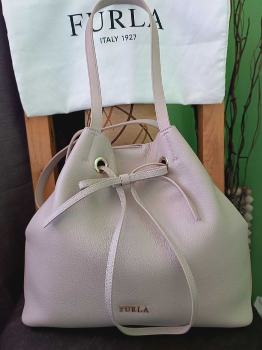 Дамска чанта FURLA