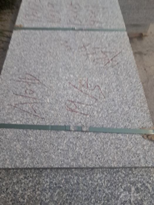 Гранит сотилади янги