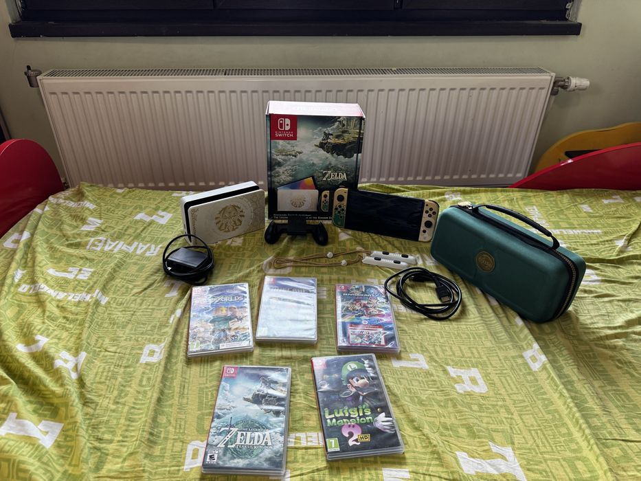 Nintendo Switch OLED limited edition Zelda