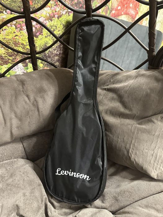 Укулеле Levinson — отличное состояние
