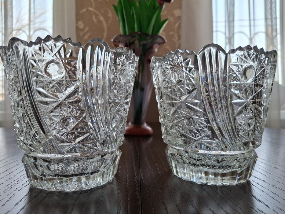 Хрустальные вазы парные