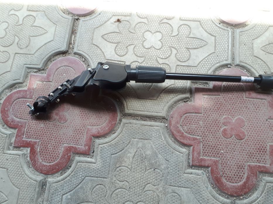 Продам велоподножку.