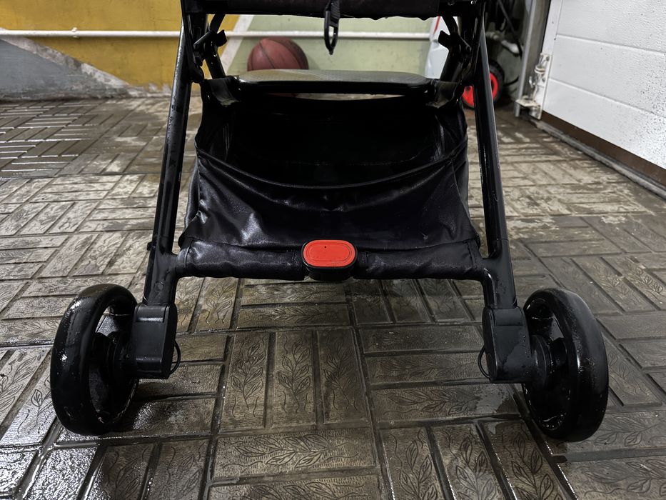 Коляска складная