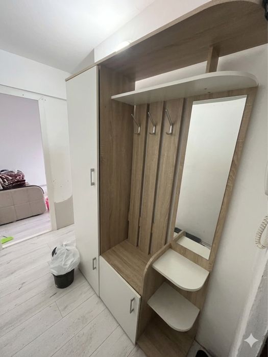 Продается прихожка.