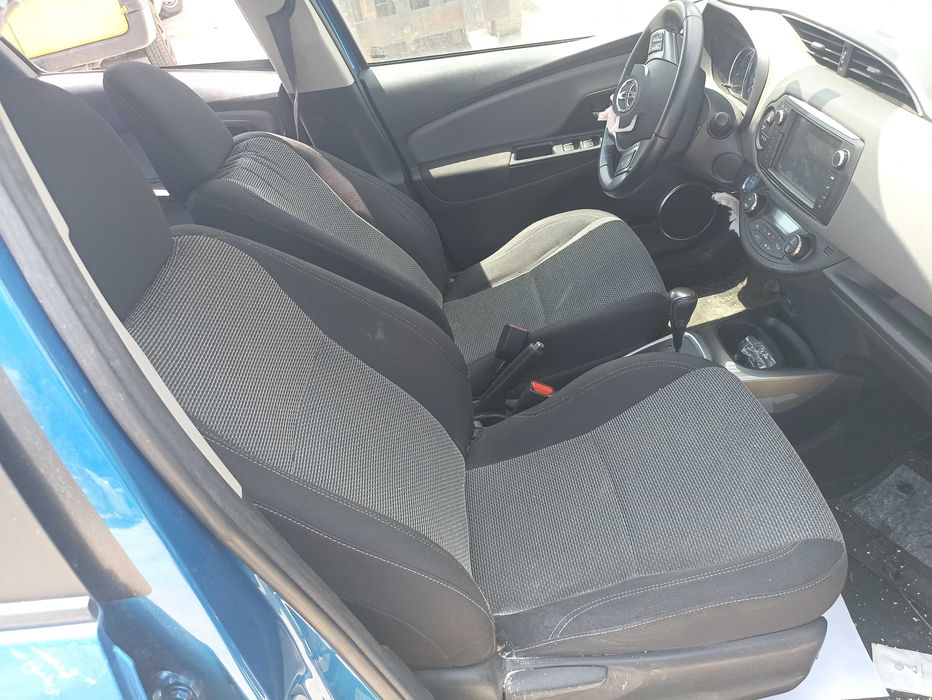 Тойота Ярис хибрид / Toyota Yaris  HYBRID  2016г. P13 - на части