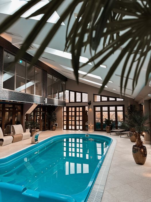 Pensiune cu piscina - inchiriere integrala